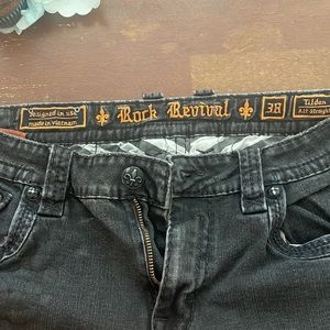 Rock Revival Men’s distressed Black jeans